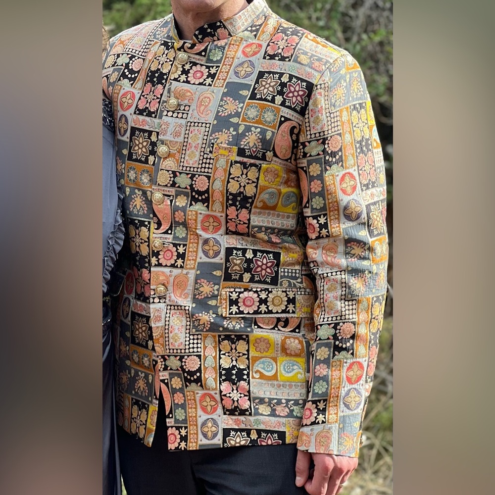 XXL Indian blazer for Sangeet or wedding.